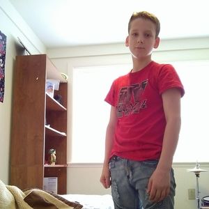 Meet your Posher, Dustin